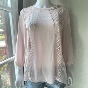 Gianni Bini delicate lace detail blouse